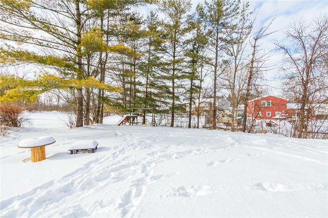 1616 Wheatstone Drive, Farmington, NY 14425