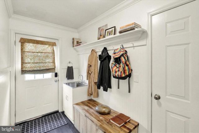 74 MUSEUM RD, Reading, PA 19607