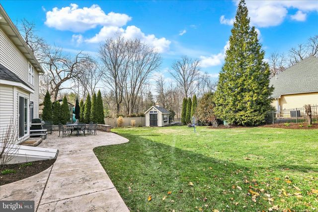 74 MUSEUM RD, Reading, PA 19607