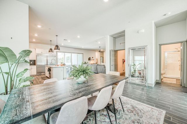 819 Pinnacle Drive W, Madera, CA 93636