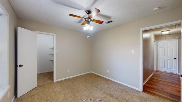 3004 Longleaf Drive, College Station, TX 77845