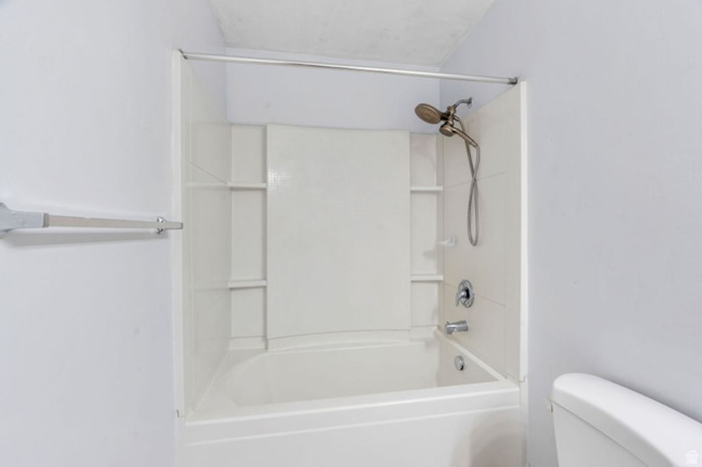 Image 12 of property listing at 1107 N INDEPENDENCE AVE, Provo, UT 84604