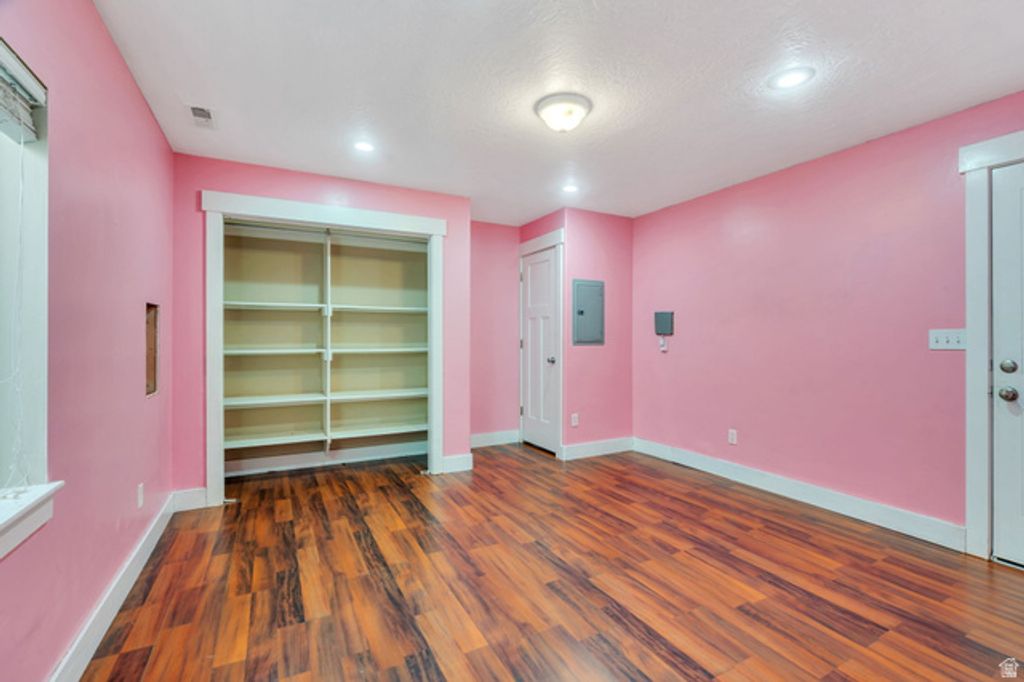 Image 13 of property listing at 1107 N INDEPENDENCE AVE, Provo, UT 84604