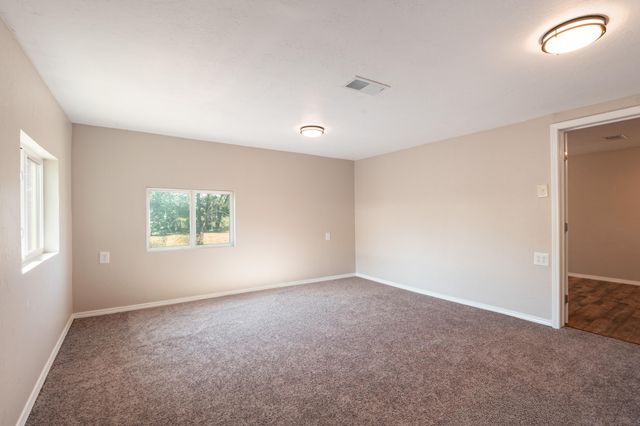 2008 Le Avenue SW, Albuquerque, NM 87105