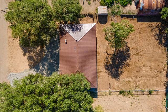 2008 Le Avenue SW, Albuquerque, NM 87105