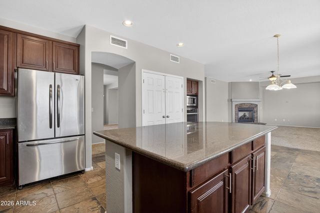 18421 W MAUNA LOA Lane, Surprise, AZ 85388