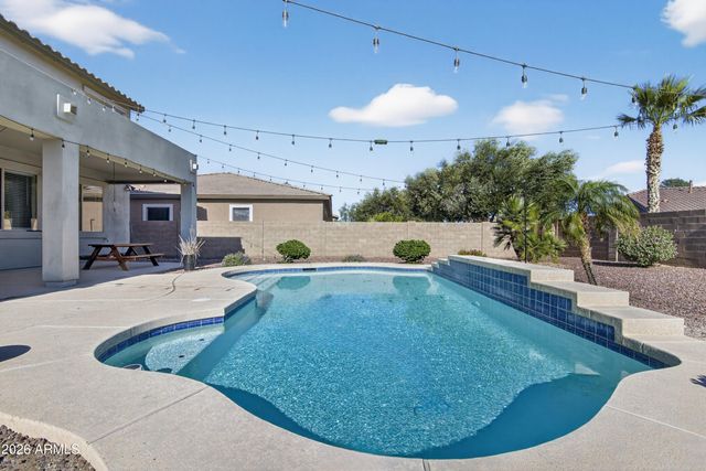 18421 W MAUNA LOA Lane, Surprise, AZ 85388