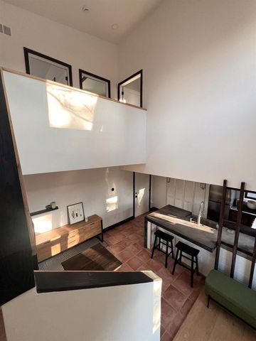 2720 Milwaukee Street, Madison, WI 53704