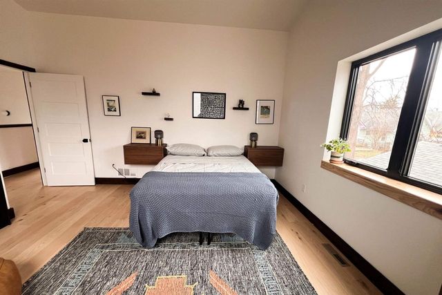 2720 Milwaukee Street, Madison, WI 53704