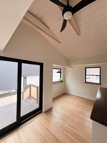 2720 Milwaukee Street, Madison, WI 53704