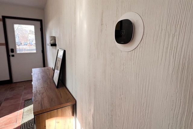 2720 Milwaukee Street, Madison, WI 53704