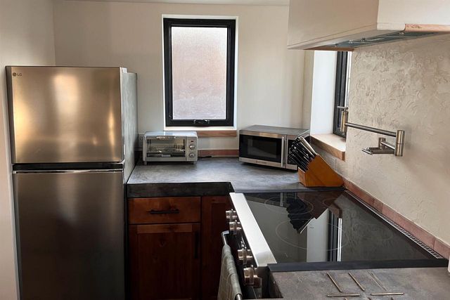 2720 Milwaukee Street, Madison, WI 53704