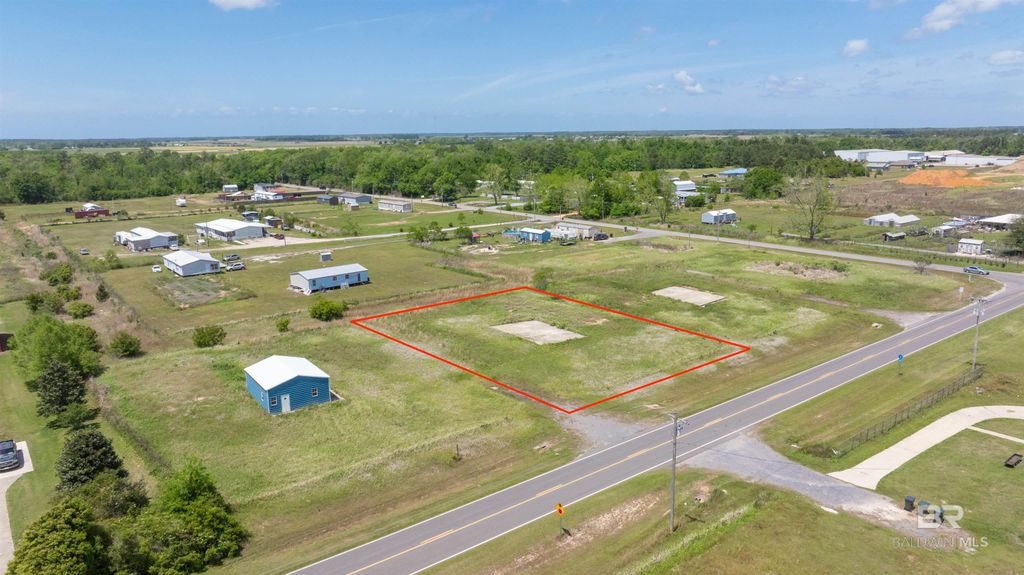 7929 County Road 19, Foley, AL 36535