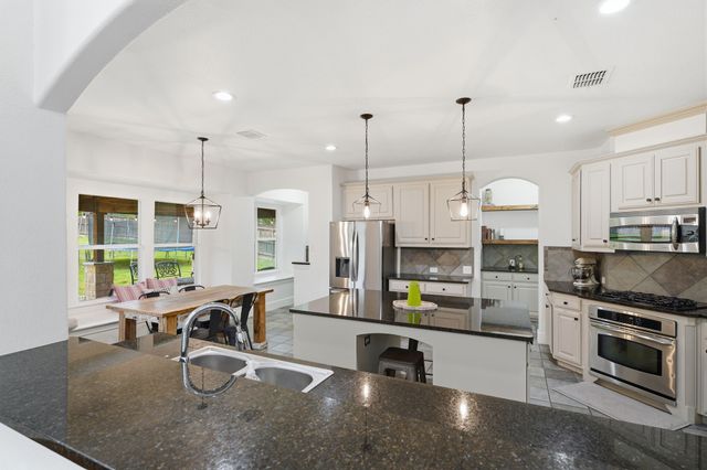 3913 Tidal Drive, Carrollton, TX 75007