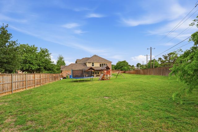 3913 Tidal Drive, Carrollton, TX 75007