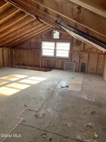 31 James Street, Cohoes, NY 12047