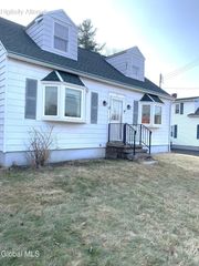 31 James Street, Cohoes, NY 12047