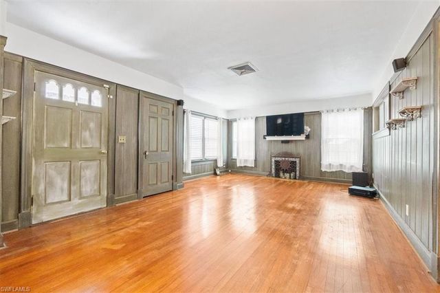 334 E Crescent DR, Clewiston, FL 33440