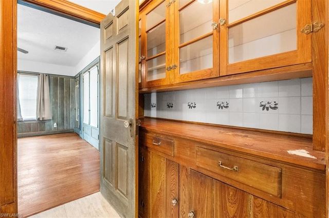 334 E Crescent DR, Clewiston, FL 33440