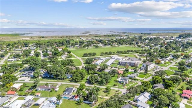 334 E Crescent DR, Clewiston, FL 33440