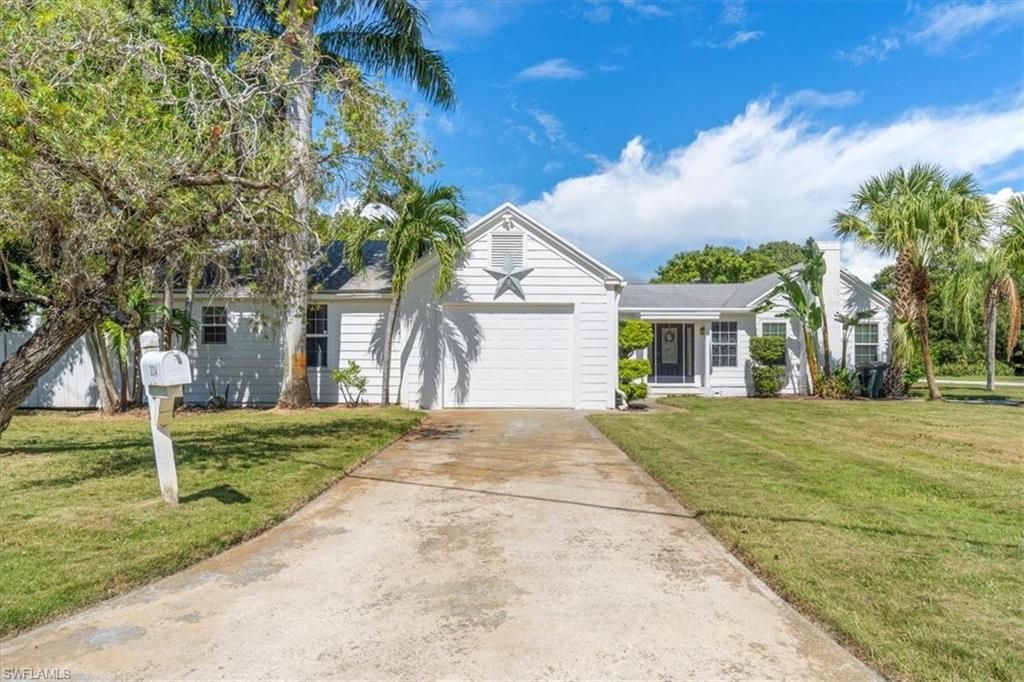 334 E Crescent DR, Clewiston, FL 33440