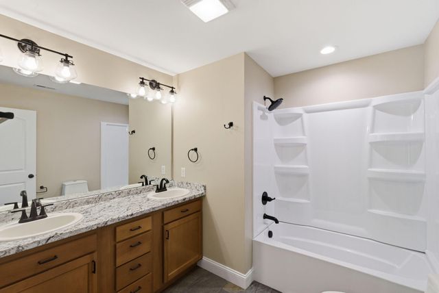 290 Walton Road, Irvine, KY 40336