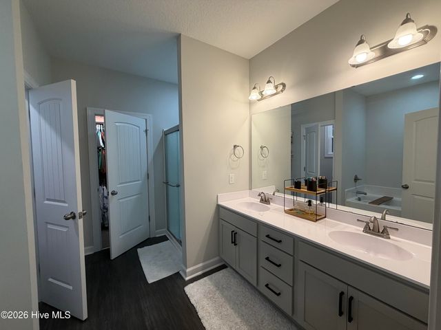 1113 Carteret Manor Drive, Jacksonville, NC 28546