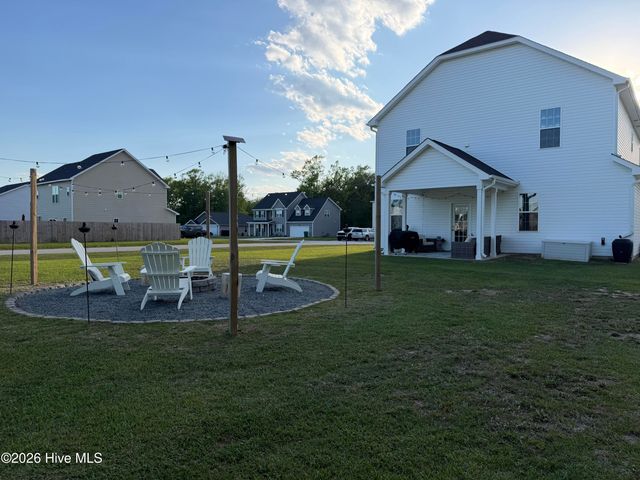 1113 Carteret Manor Drive, Jacksonville, NC 28546