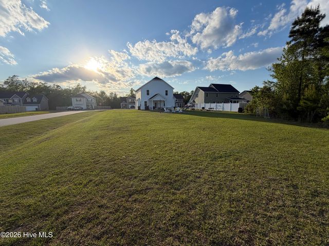 1113 Carteret Manor Drive, Jacksonville, NC 28546