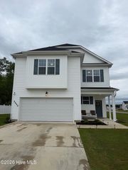 1113 Carteret Manor Drive, Jacksonville, NC 28546