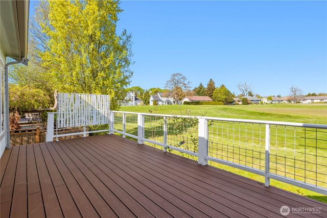 7954 W Golf Course Drive, Blaine, WA 98230