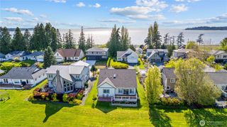 7954 W Golf Course Drive, Blaine, WA 98230