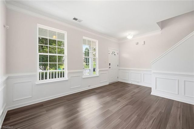 2211 Rindle Drive, High Point, NC 27262