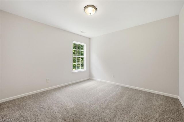 2211 Rindle Drive, High Point, NC 27262
