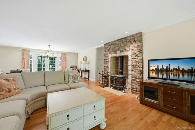 1195 Goose Creek Lane, Southold, NY 11971