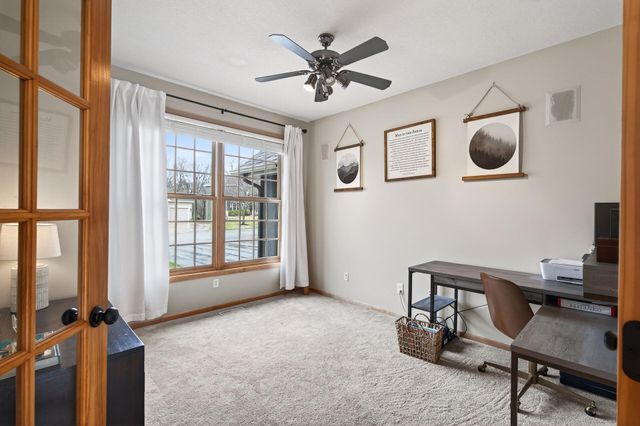 7319 Fawn Hill Road, Chanhassen, MN 55317