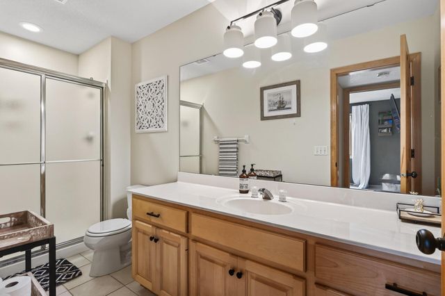 7319 Fawn Hill Road, Chanhassen, MN 55317