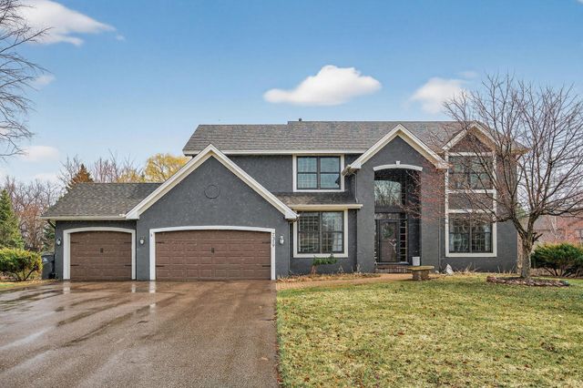 7319 Fawn Hill Road, Chanhassen, MN 55317
