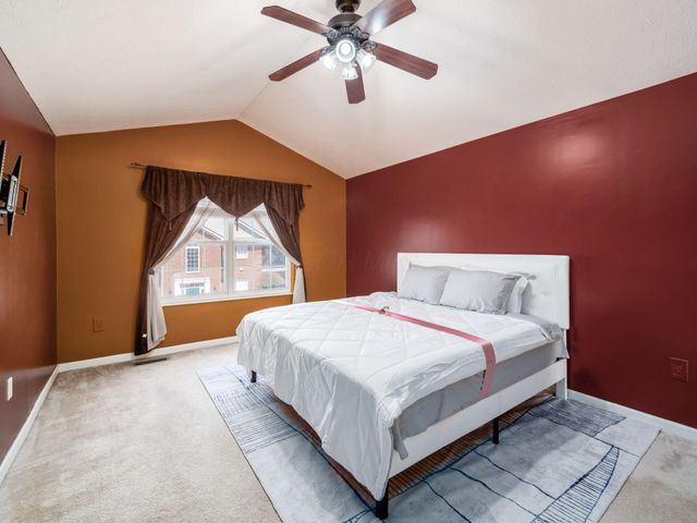 786 Spring Valley Drive, Lewis Center, OH 43035