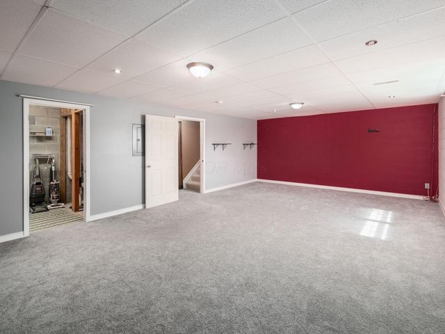 786 Spring Valley Drive, Lewis Center, OH 43035