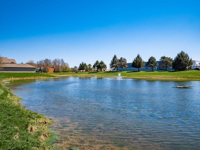 786 Spring Valley Drive, Lewis Center, OH 43035