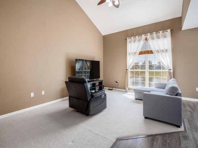786 Spring Valley Drive, Lewis Center, OH 43035