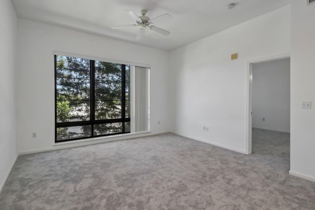 1060 S 3rd Street 339, San Jose, CA 95112