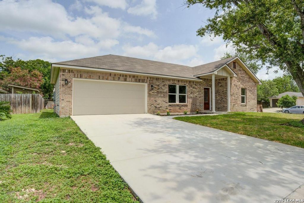 3019 DESERT MORNING ST, San Antonio, TX 78251