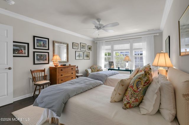 5 Halfmoon Court 905, Highlands, NJ 07732