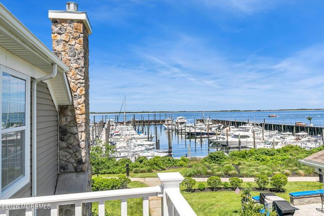 5 Halfmoon Court 905, Highlands, NJ 07732