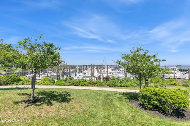 5 Halfmoon Court 905, Highlands, NJ 07732