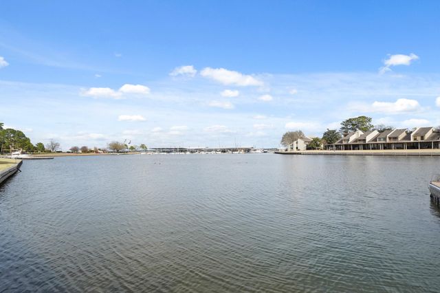 12600 Melville Drive 226B, Montgomery, TX 77356