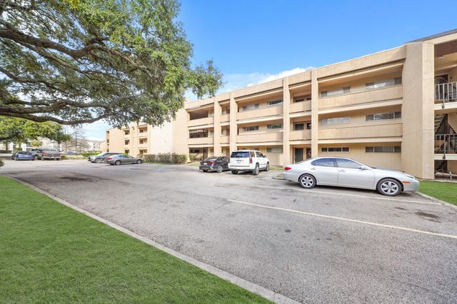 12600 Melville Drive 226B, Montgomery, TX 77356