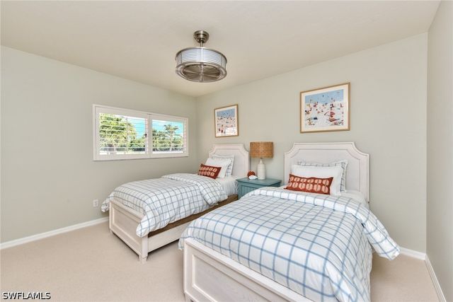 1705 Marsh RUN, Naples, FL 34109